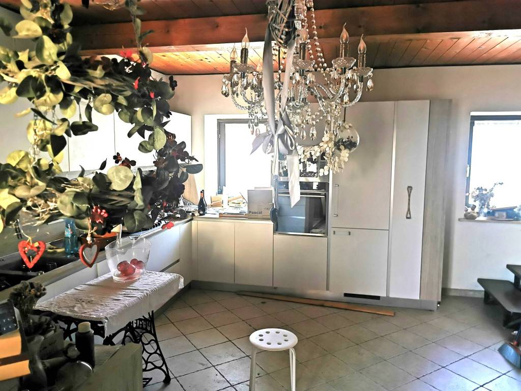 Villa a Bra in Strada Biola - Foto 3