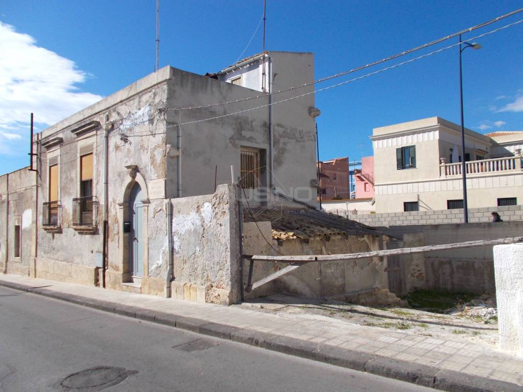 Casa indipendente a Siracusa in ARSENALE - Foto 5