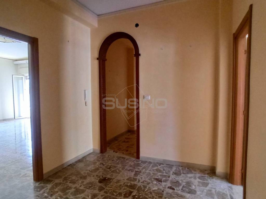 Appartamento a Siracusa in VIA SEBASTIANO OLIVIERI - Foto 2