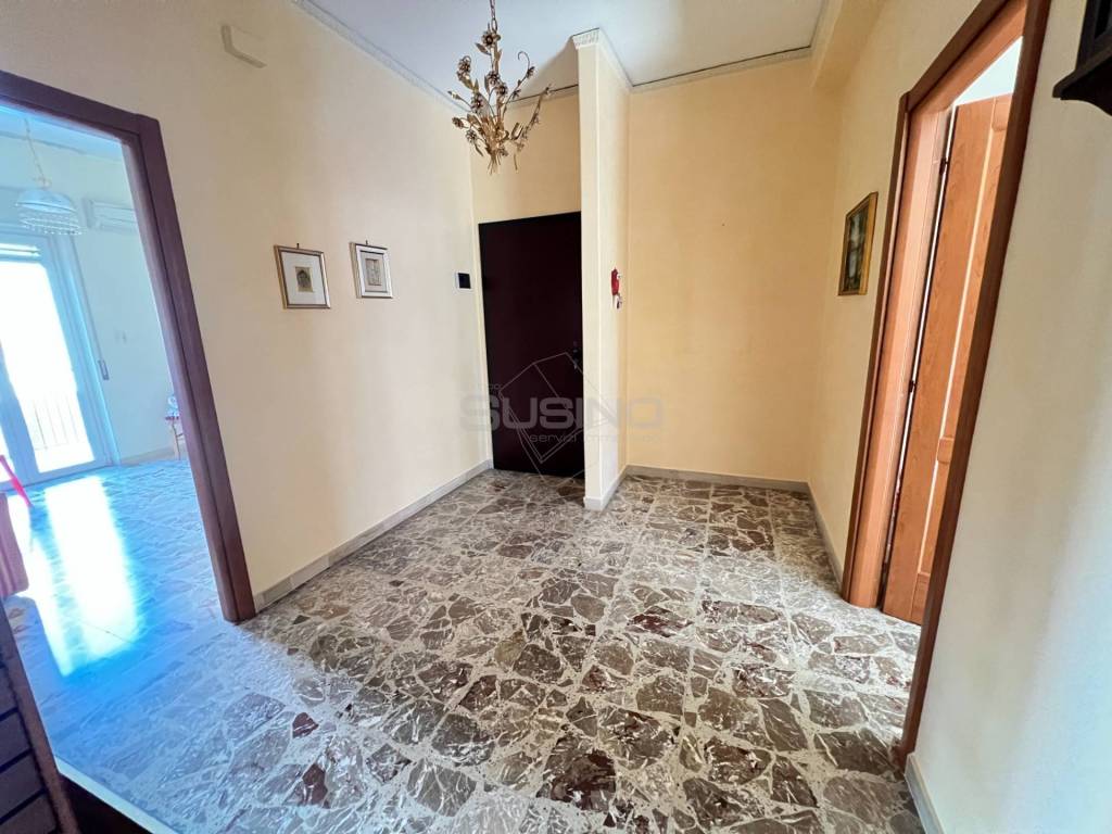 Appartamento a Siracusa in VIA SEBASTIANO OLIVIERI - Foto 3