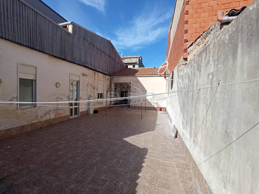 Casa indipendente a Solarino in VIA GALILEO GALILEI - Foto 2