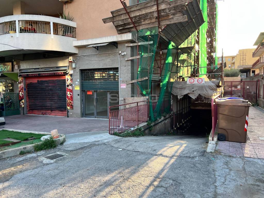 Box / garage a Siracusa in VIA NECROPOLI GROTTICELLE - Foto 2