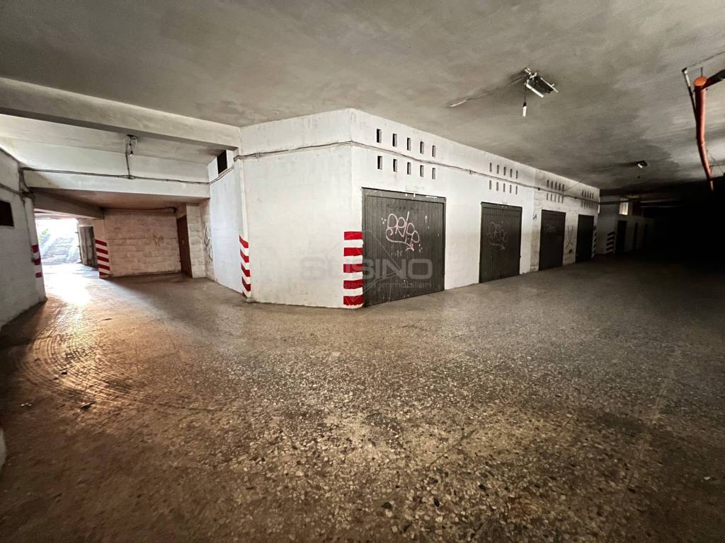 Box / garage a Siracusa in VIA NECROPOLI GROTTICELLE - Foto 4