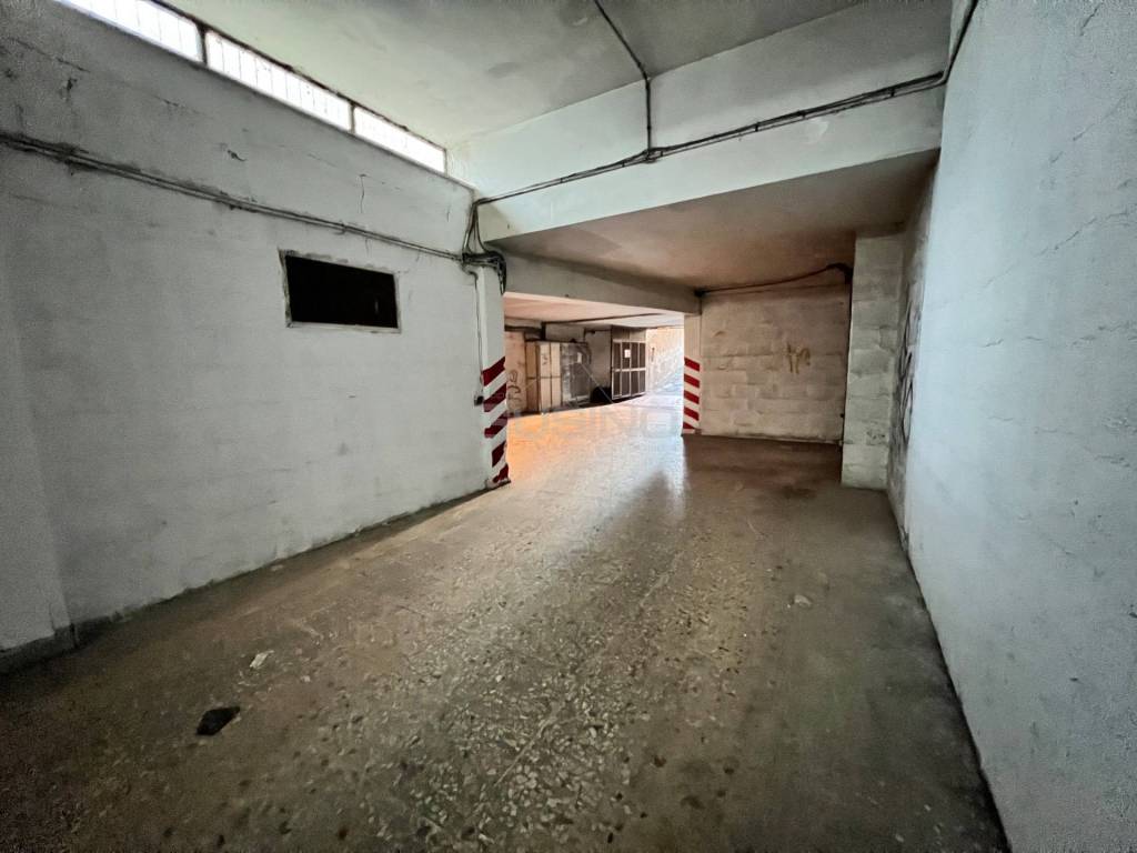 Box / garage a Siracusa in VIA NECROPOLI GROTTICELLE - Foto 5
