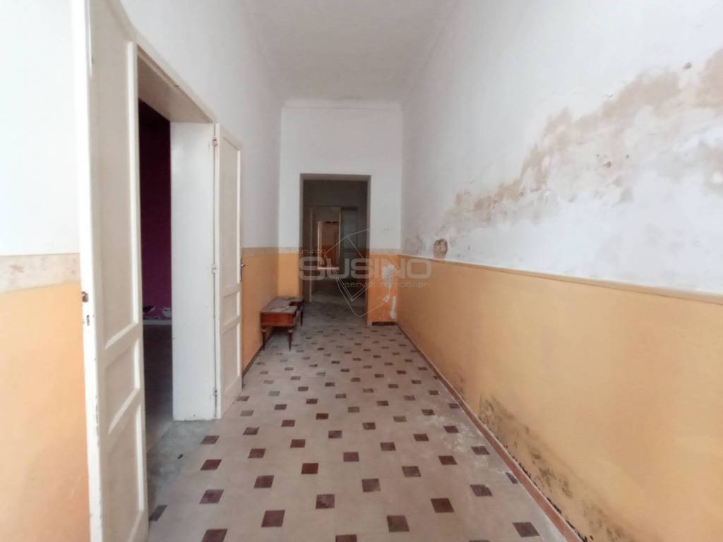 Casa indipendente a Solarino in VIA GALILEI - Foto 3