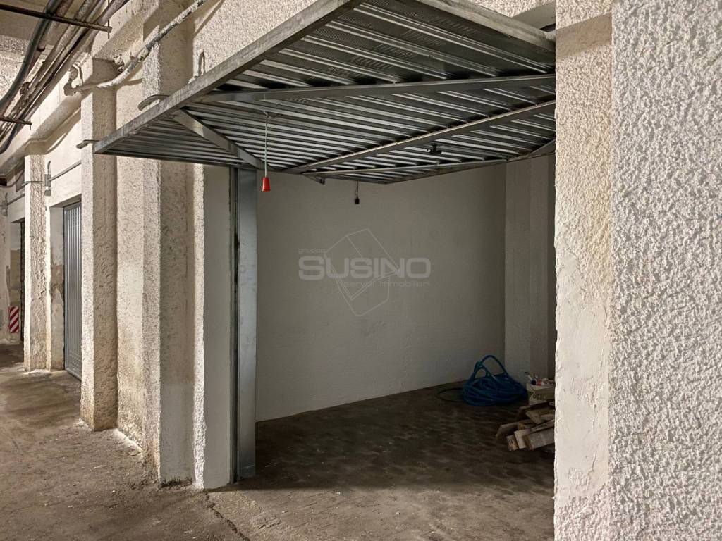 Box / garage a Siracusa in PIAZZA ADDA - Foto 4