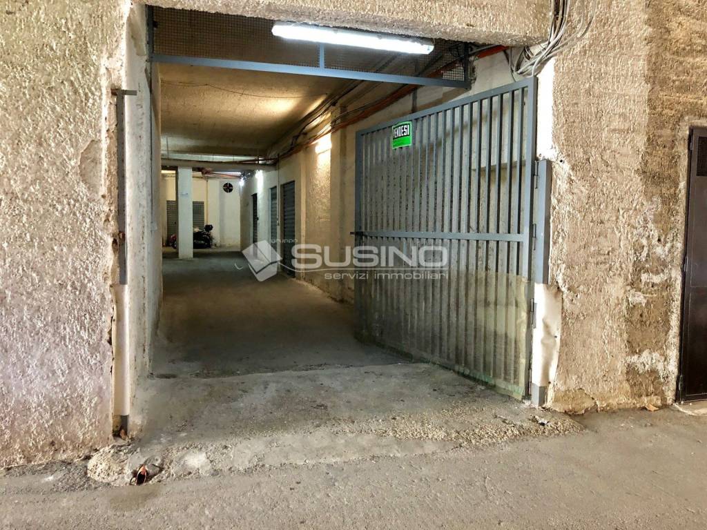 Box / garage a Siracusa in VIA ALCIBIADE - Foto 3
