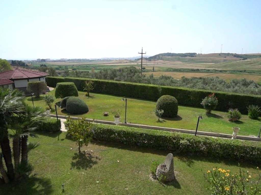 Villa a Crotone in Via dei Carpini, 1 - Foto 2