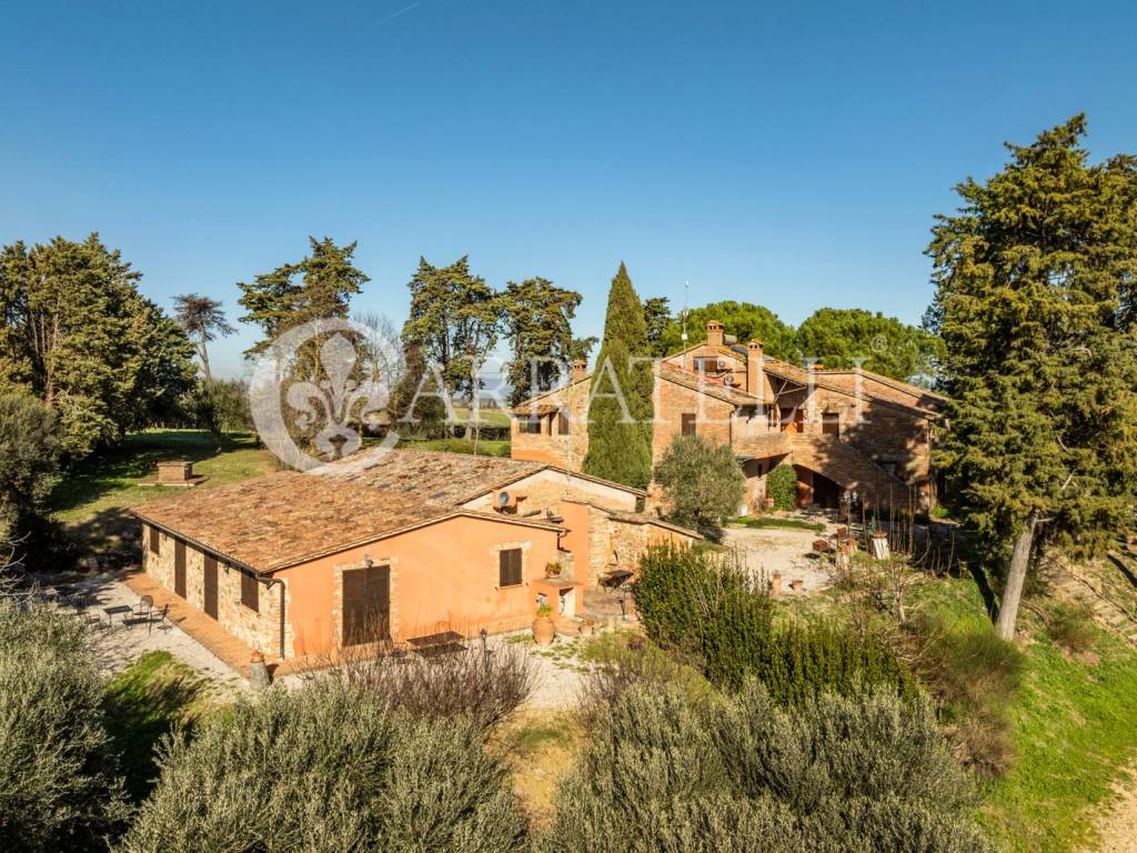 Rustico / casale a Castiglione del lago in Via nuova, 7 - Foto 2