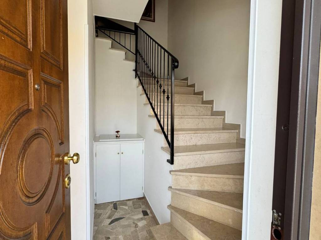 Casa indipendente a Avezzano in Via Italia - Foto 2