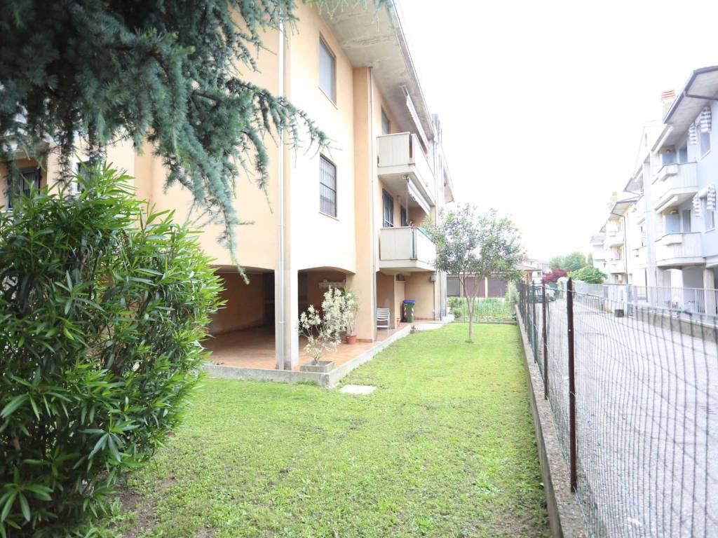 Attico / mansarda a Villanova del sillaro in Via Sant'Angelo, 5 - Foto 4