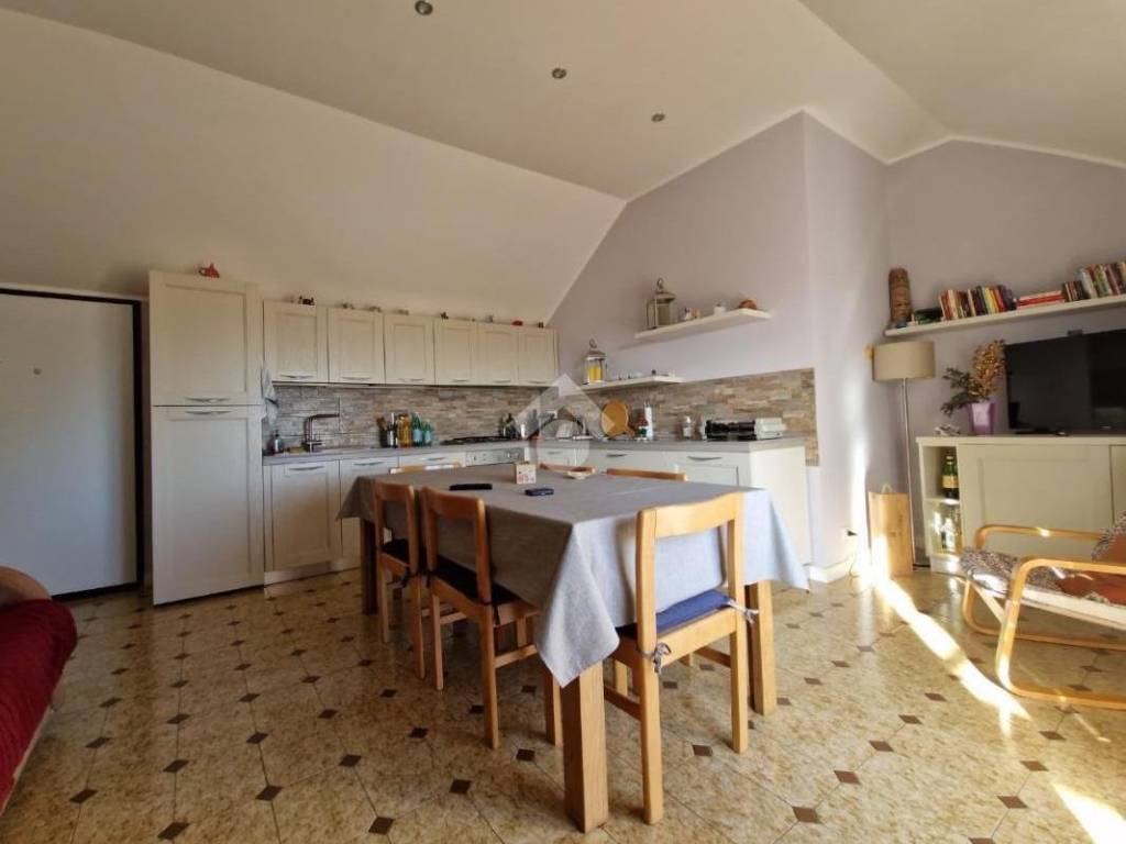 Appartamento a Ventimiglia in Via Privata dei Gerani, 10 - Foto 2