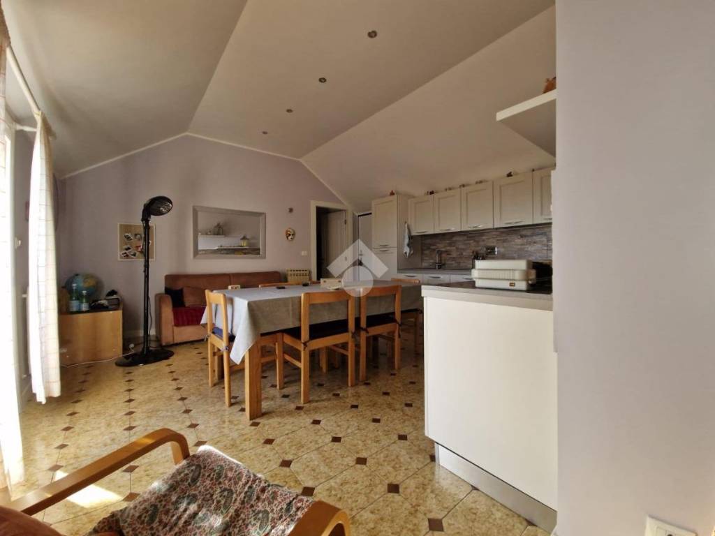 Appartamento a Ventimiglia in Via Privata dei Gerani, 10 - Foto 3