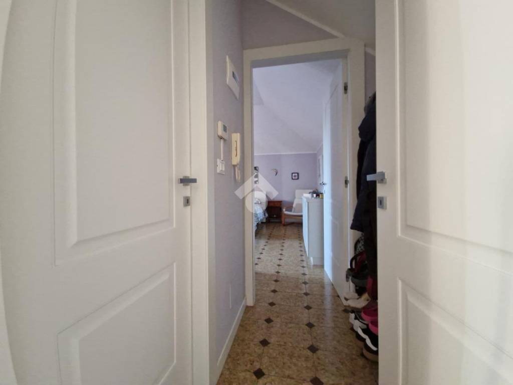 Appartamento a Ventimiglia in Via Privata dei Gerani, 10 - Foto 4