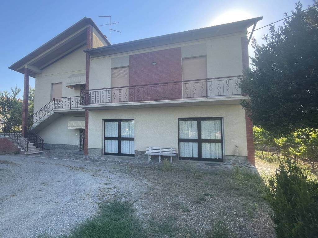 Villa a Marciano della chiana in Via Giovanni Pascoli - Foto 2