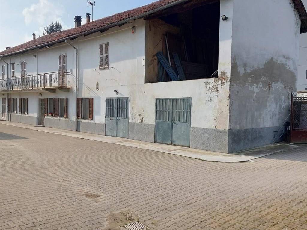 Casa indipendente a Asti in VIA CECCHIN, 2 - Foto 2