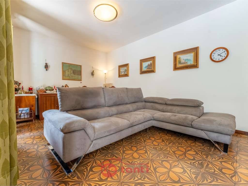 Appartamento a Chiavenna in Nucleo Abitato Campedello - Foto 4