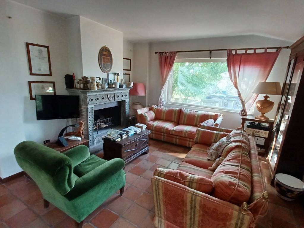 Villa a Giuliano di roma in Via Santa Lucia - Foto 4