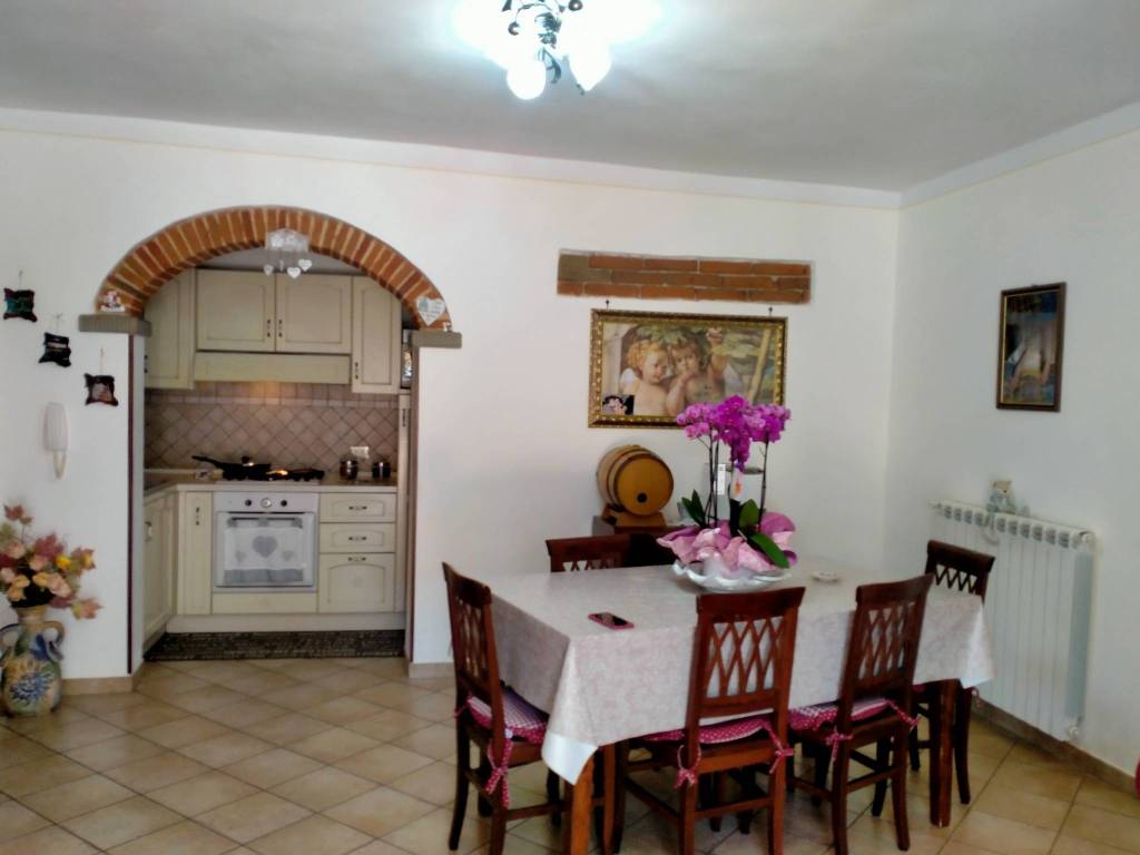 Appartamento a Castelfranco piandisco in Via Vittorio Emanuele, 201 - Foto 4