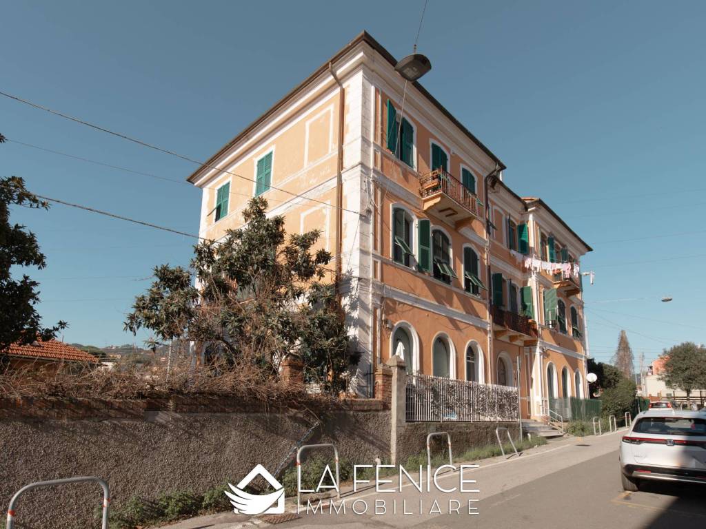 Appartamento a La spezia in Via Buonviaggio, 47 - Foto 2