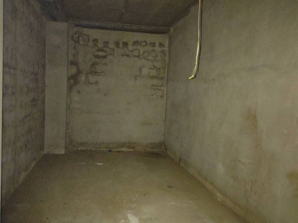 Box / garage a Rende in Via Vittorio Alfieri - Foto 2