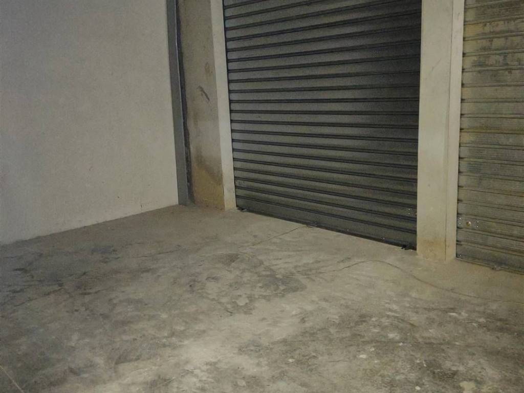 Box / garage a Rende in Via Vittorio Alfieri - Foto 5