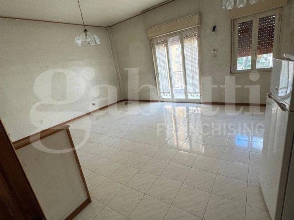 Appartamento a Caltanissetta in Via Sallemi , 5 - Foto 3