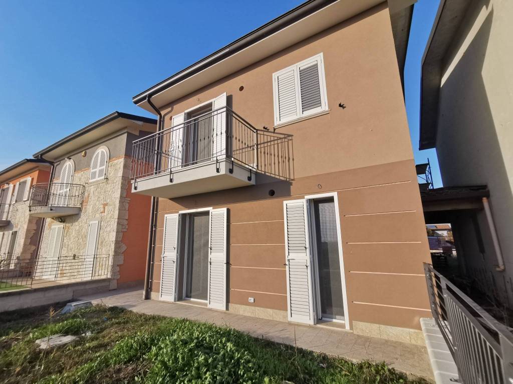 Villetta a schiera a Castelvetro piacentino - Foto 3