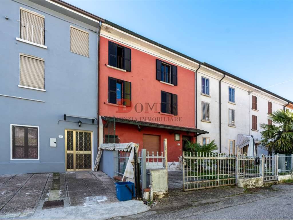 Villetta a schiera a Castel d'ario in Viale Rimembranze, 41O - Foto 4