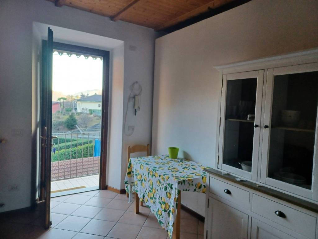 Appartamento a Omegna in Via Leonardo da Vinci - Foto 2