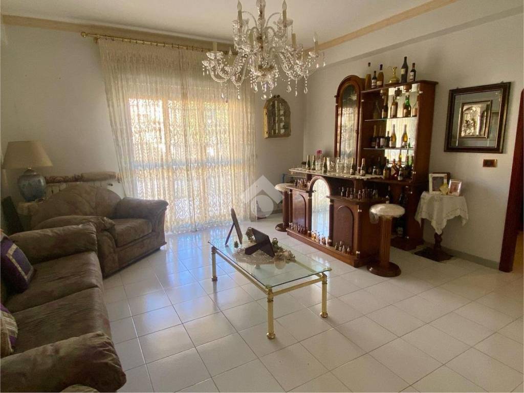 Appartamento a Palermo in Via pecori giraldi guglielmo, 81 - Foto 4