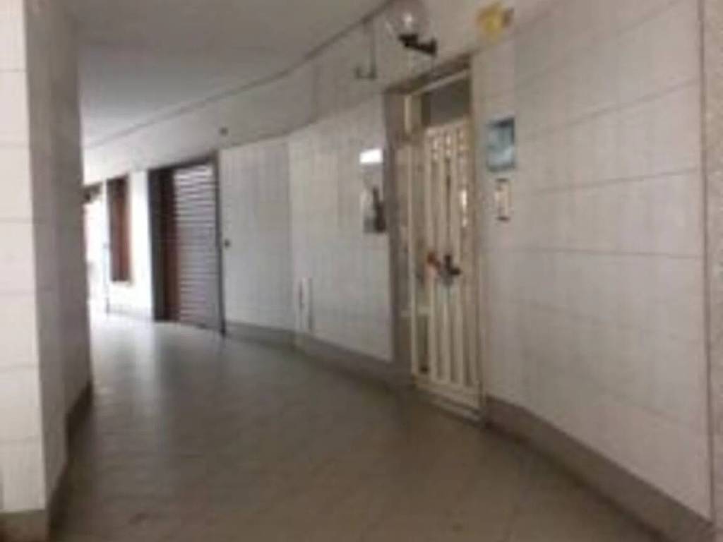 Immobile a Lamezia terme in Via Xx Settembre S.N.C. - Foto 2