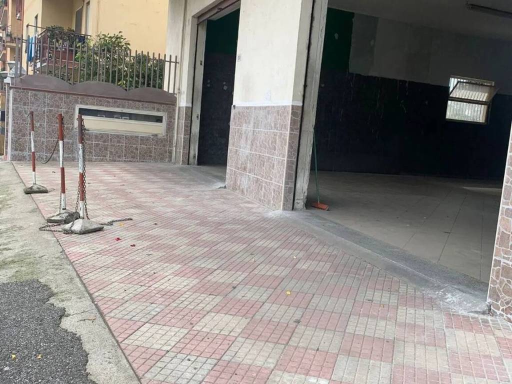 Immobile a Lamezia terme in Via Nicola Nicotera S.N.C. - Foto 2