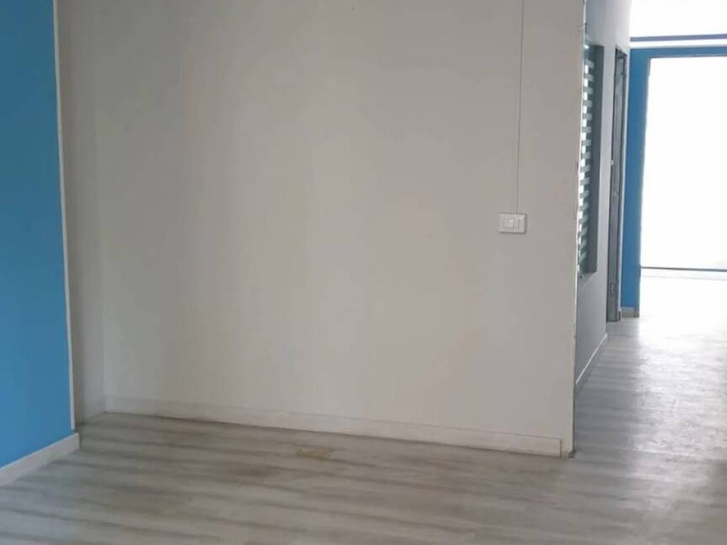 Immobile a Lamezia terme in Via Luigi Galvani S.N.C. - Foto 5