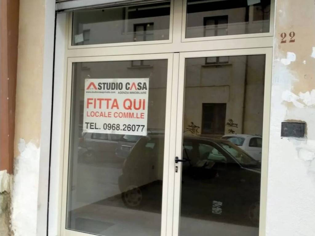 Immobile a Lamezia terme in Via Damiano Chiesa S.N.C. - Foto 2