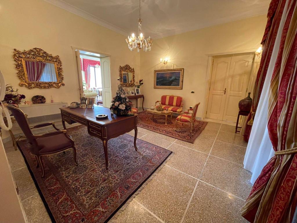 Appartamento a Tempio pausania in Largo 25 Aprile - Foto 4