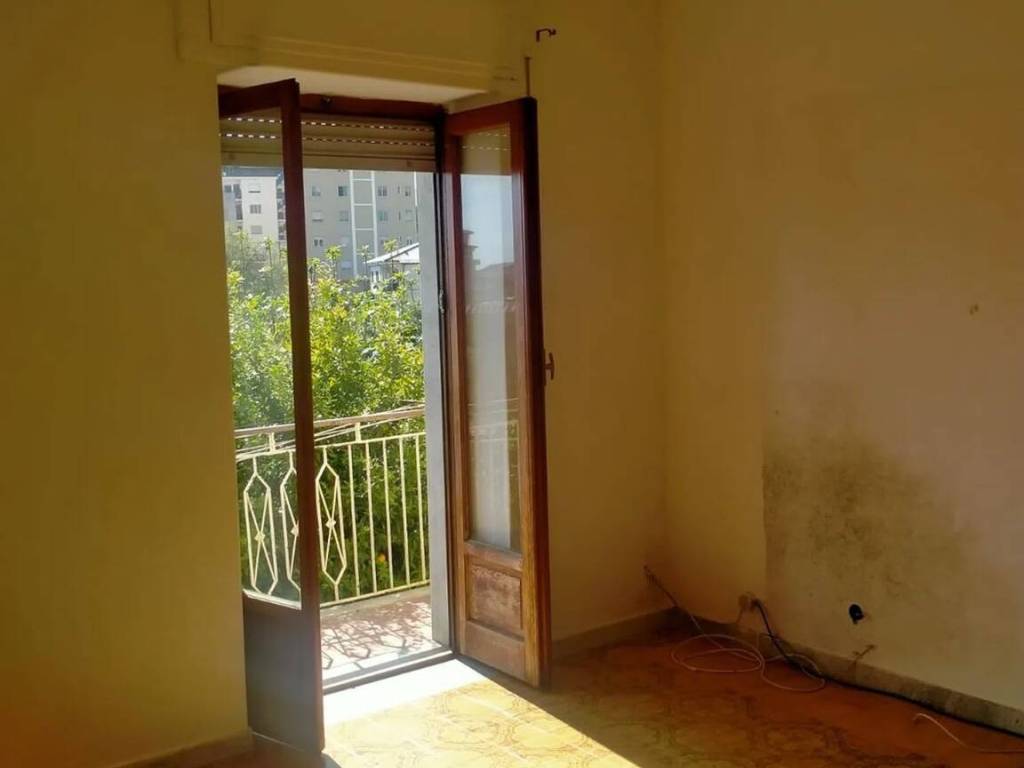 Villa a Lamezia terme in Via Indipendenza S.N.C. - Foto 4