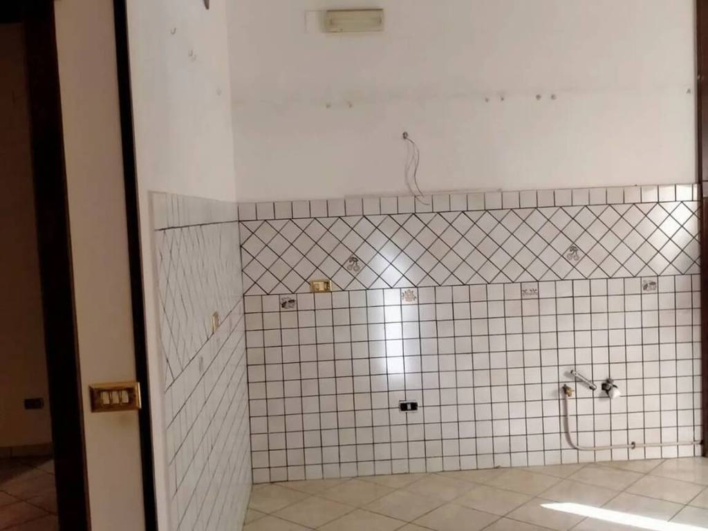 Appartamento a Lamezia terme in Via Enrico Toti, 203 - Foto 2