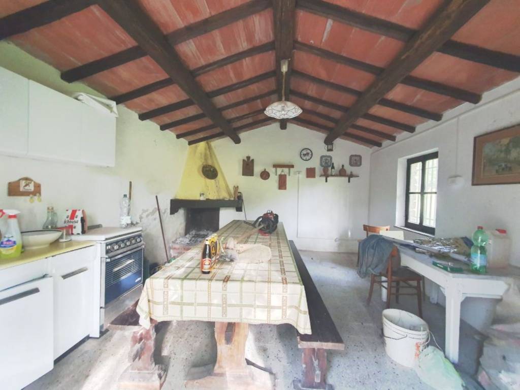 Rustico / casale a Acquapendente in Campagna Con Terreno E Acqua S.N.C. - - Foto 2