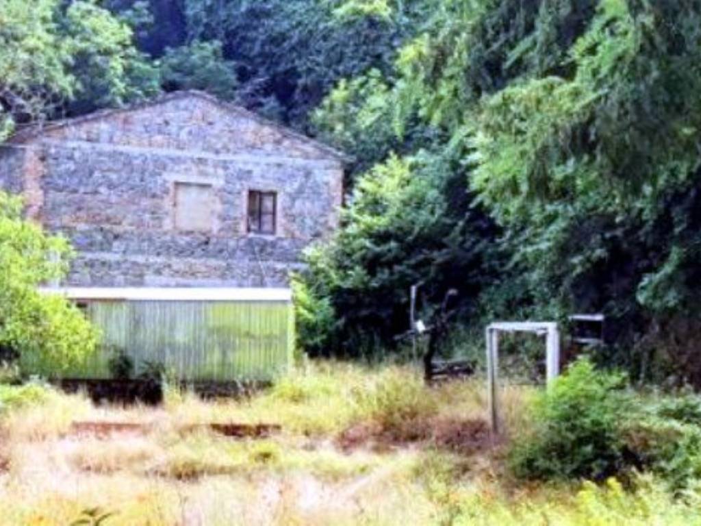 Rustico / casale a Acquapendente in Via Francigena Casale + Terreno S.N.C. - - Foto 2