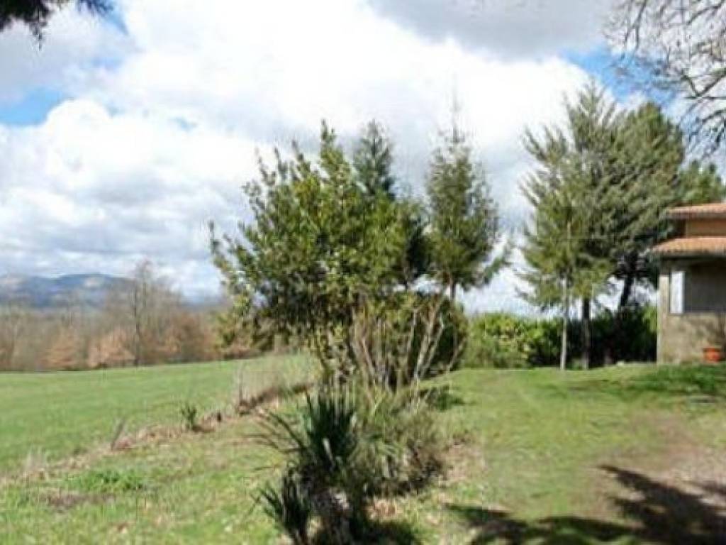 Villa a Sorano in Zona Terme Villa Con 5 Ettari Terreno S.N.C. - Foto 2