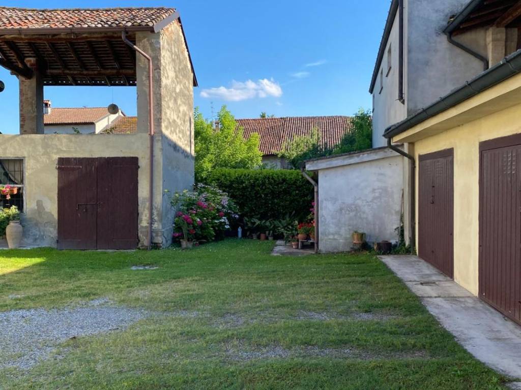 Casa indipendente a Guardamiglio in Via Trebbiola, 12 - Foto 4
