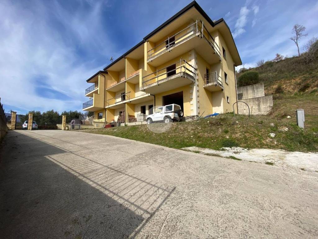 Villetta a schiera a Montalto uffugo in VIA SAN RAFFAELE, 19 - Foto 3