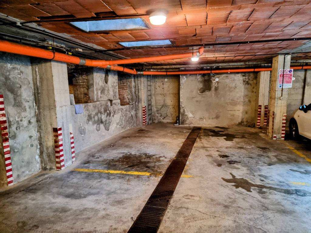 Box / garage a Alessandria in Via Urbano Rattazzi, 11 - Foto 3