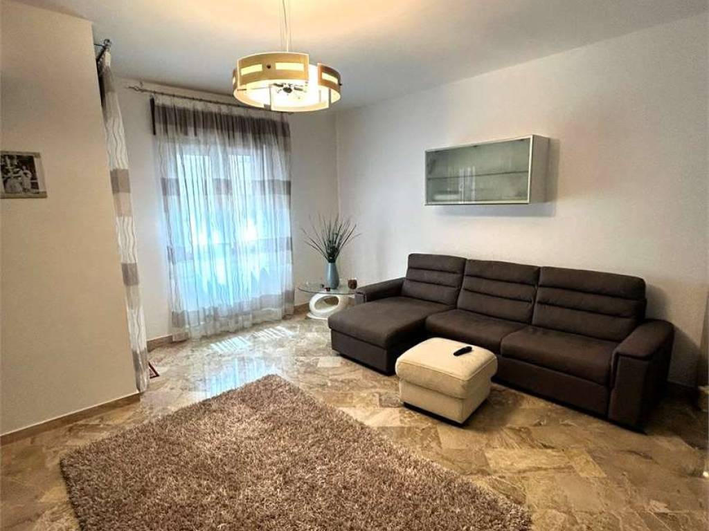 Appartamento a Brindisi in Via Cinque Giornate, 5 - Foto 4