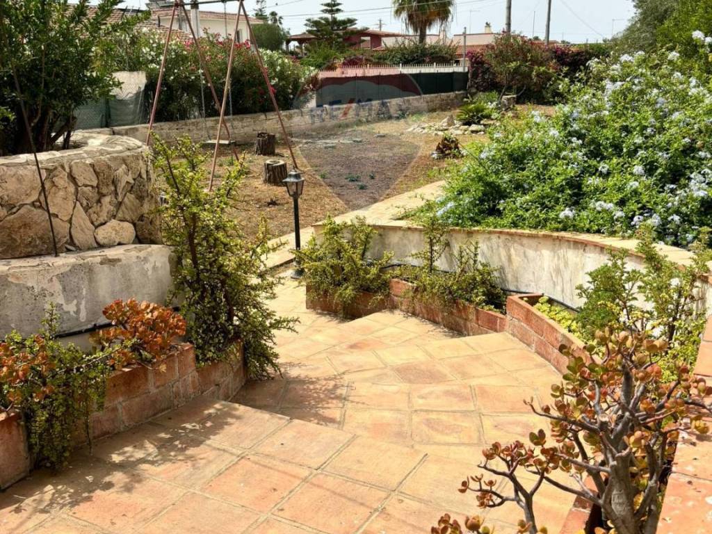 Villa a Siracusa in VIA DEL GAMBERO, 6 - Foto 3