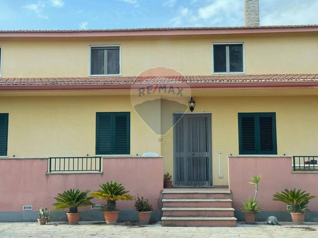 Casa indipendente a Modica in Via Rocciola Scrofani, 161 - Foto 2