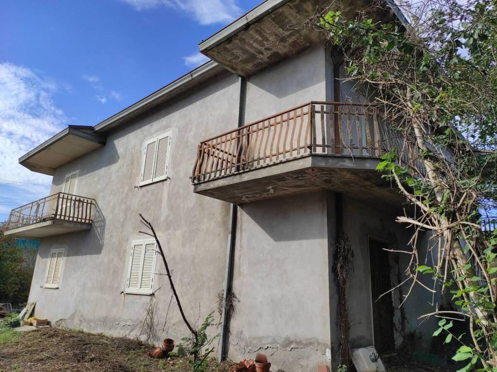 Villa a Patrica in Via Quattro Strade - Foto 2