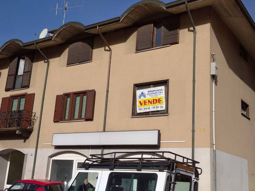 Appartamento a Berbenno di valtellina in Via Nazionale Ovest, 54 - Foto 4