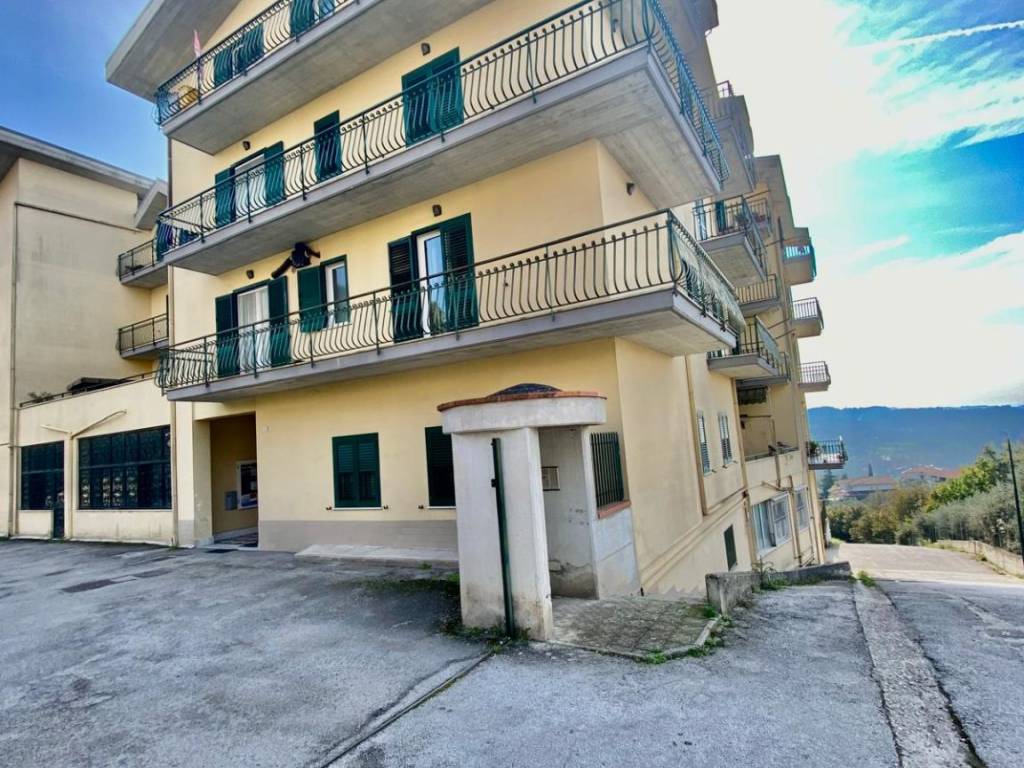 Appartamento a Montemiletto in Viale degli Astronauti - Foto 3